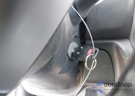 2015 Nissan Versa Note S (Sr)/S Plus/Sl/Sr/Sv z USA, uszkodzony, nr VIN 3N1CE2CP9FL421765